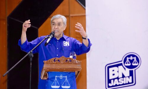 BN PERLU PERBAIKI KELEMAHAN SENDIRI HADAPI PRN MELAKA – AHMAD ZAHID