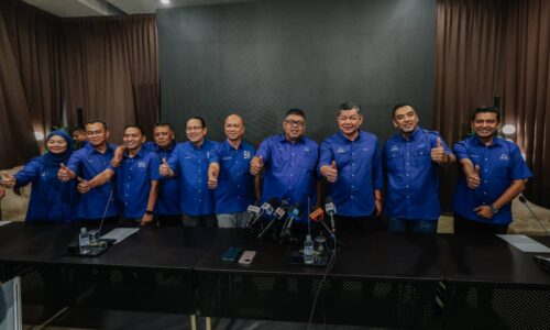 PRN MELAKA: 13 PENYANDANG KEKAL, BN YAKIN KHIDMAT MEREKA TERUS DITERIMA RAKYAT