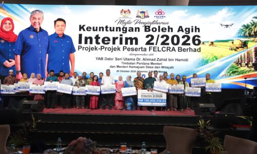 FELCRA TANGGUNG YURAN PENGAJIAN ANAK PESERTA CEMERLANG – TPM