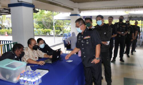 PRN MELAKA: 2,764 PENGUNDI POLIS TERLIBAT UNDI AWAL DAN POS