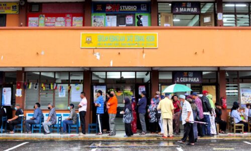 PRN MELAKA: SPR PERKENAL SISTEM OCR-VA, PERCEPAT SEMAKAN KEHADIRAN PENGUNDI