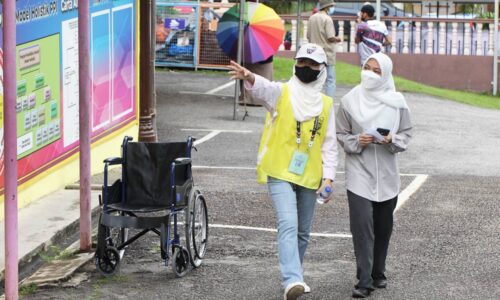 PRN MELAKA: 14 HARI TEMPOH BERKEMPEN