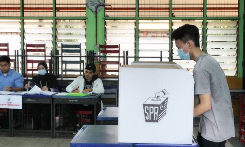PRN MELAKA: 11,175 PETUGAS PILIHAN RAYA DILANTIK