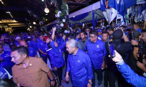 SAMBUNGAN JAJARAN WCE MAMPU PACU MASJID TANAH ANTARA KAWASAN TERMAJU DI MELAKA – ZAHID