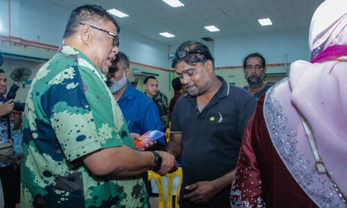 PRN MELAKA: ‘BN-PAS SUDAH BERNIKAH, BERKADI’ – AB RAUF