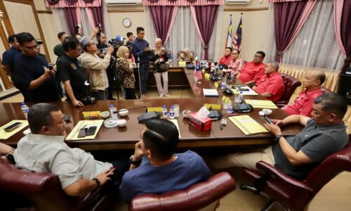 PRN MELAKA: RUNDINGAN RAKAN STRATEGIK BN DITUNDA