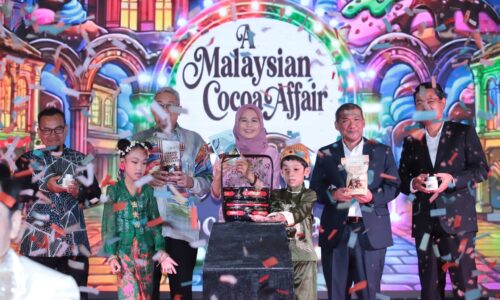 COKLAT TEMPATAN SETANDING ANTARABANGSA