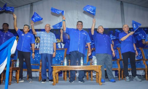 PRN MELAKA: BN TANGGA BATU PERKUKUH JENTERA, TERIMA SOKONGAN KEDAH DAN PERAK