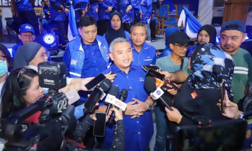 PRN MELAKA: BN BAWA MISI 4-0 DI PARLIMEN TANGGA BATU
