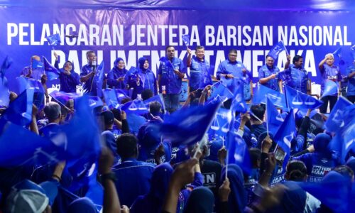 PRN MELAKA: TOK AJAK SASAR BN, RAKAN STRATEGIK RAMPAS DUN KESIDANG
