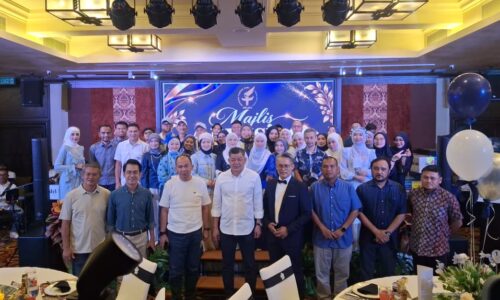 MENARA TAMING SARI LEBIH MERIAH BILA ADA ZON BEBAS KENDERAAN