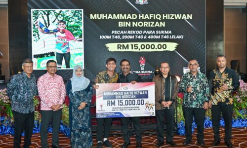 BALAU PECAH 3 REKOD, KINI BURU TAKHTA ASEAN